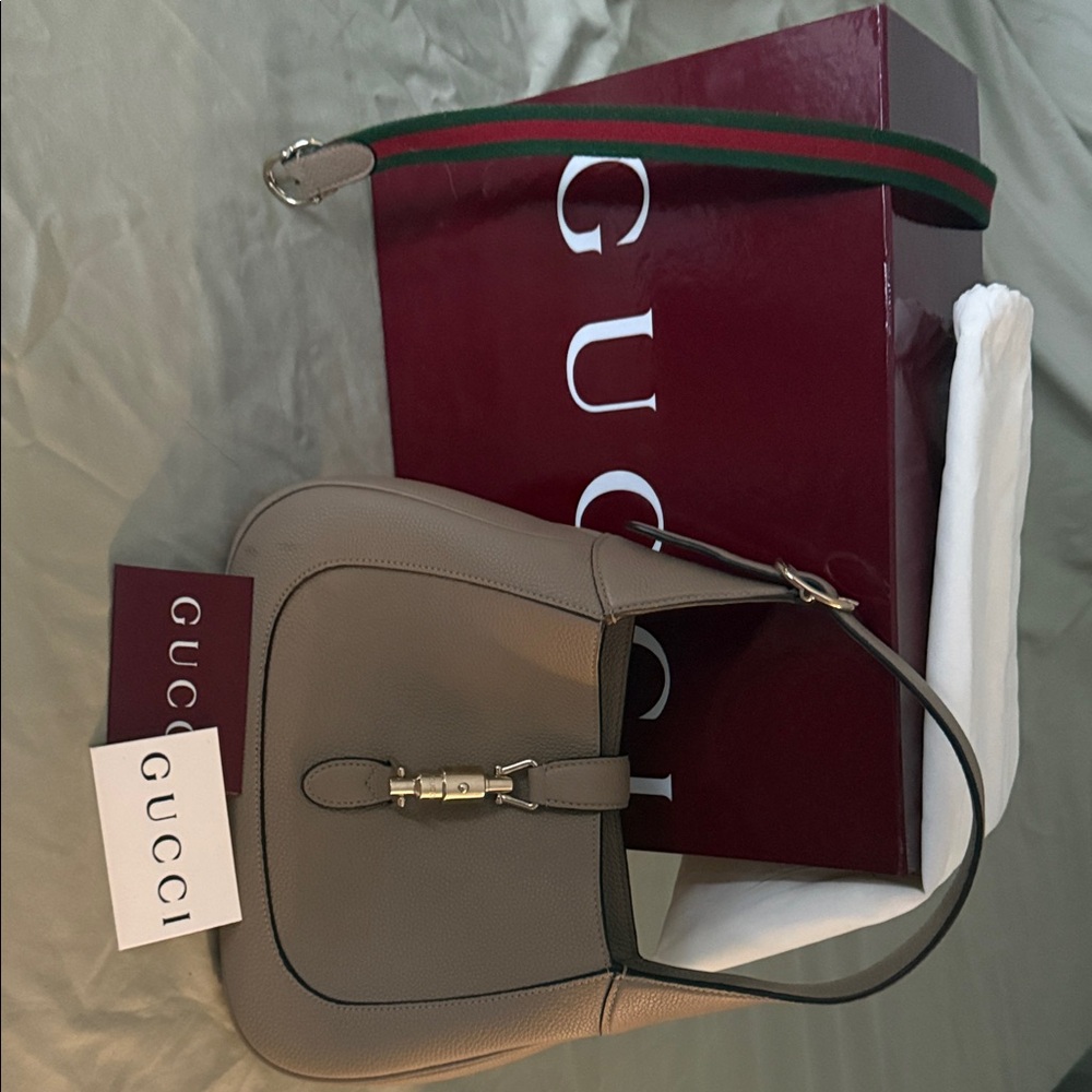 Gucci Beige Leather Shoulder Bag